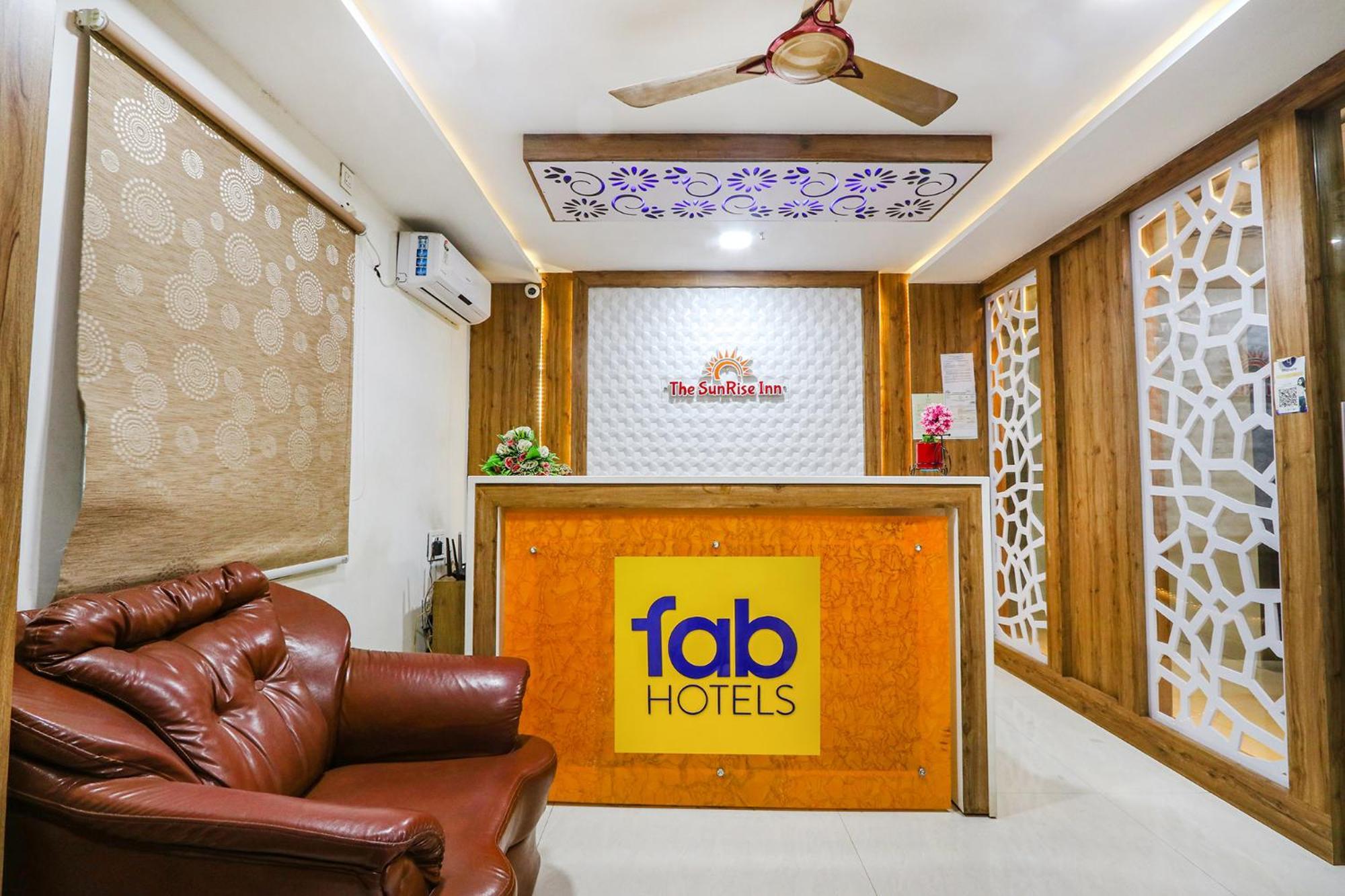 Fabhotel The Sunrise Inn - Nr Gayatri Vidya Parishad College Of Engineering Вишакхапатнам Экстерьер фото