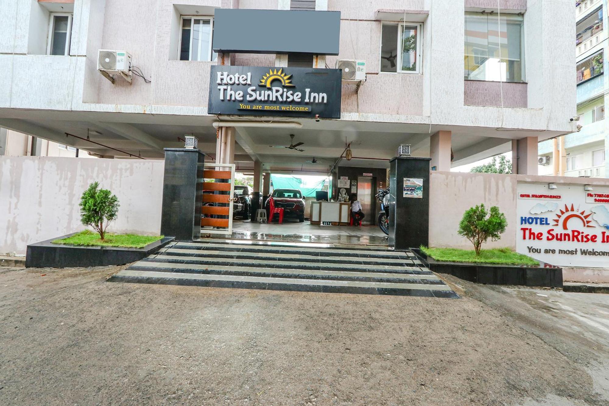 Fabhotel The Sunrise Inn - Nr Gayatri Vidya Parishad College Of Engineering Вишакхапатнам Экстерьер фото