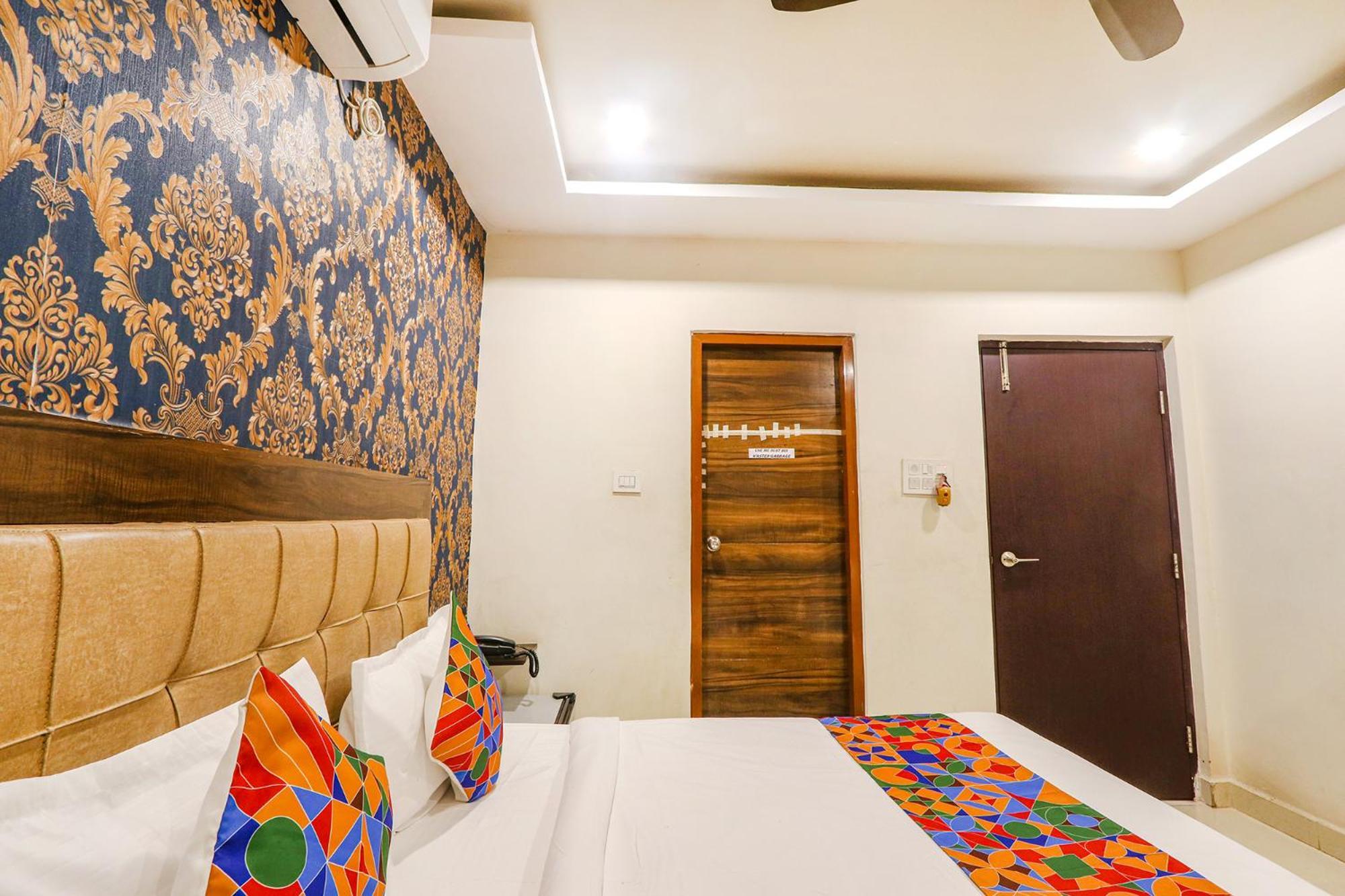 Fabhotel The Sunrise Inn - Nr Gayatri Vidya Parishad College Of Engineering Вишакхапатнам Экстерьер фото